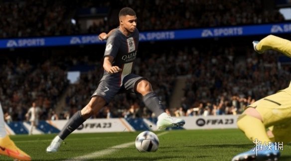  FIFA Online电竞世界杯开踢，虚拟绿茵场再现球星风采  