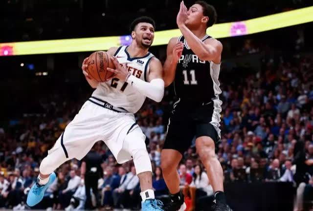  末节逆转高潮迭起演绎篮球魅力